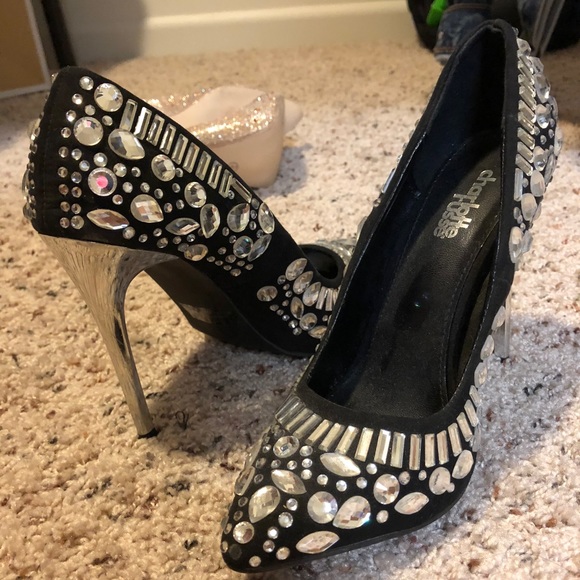 Black Heels - Picture 3 of 3